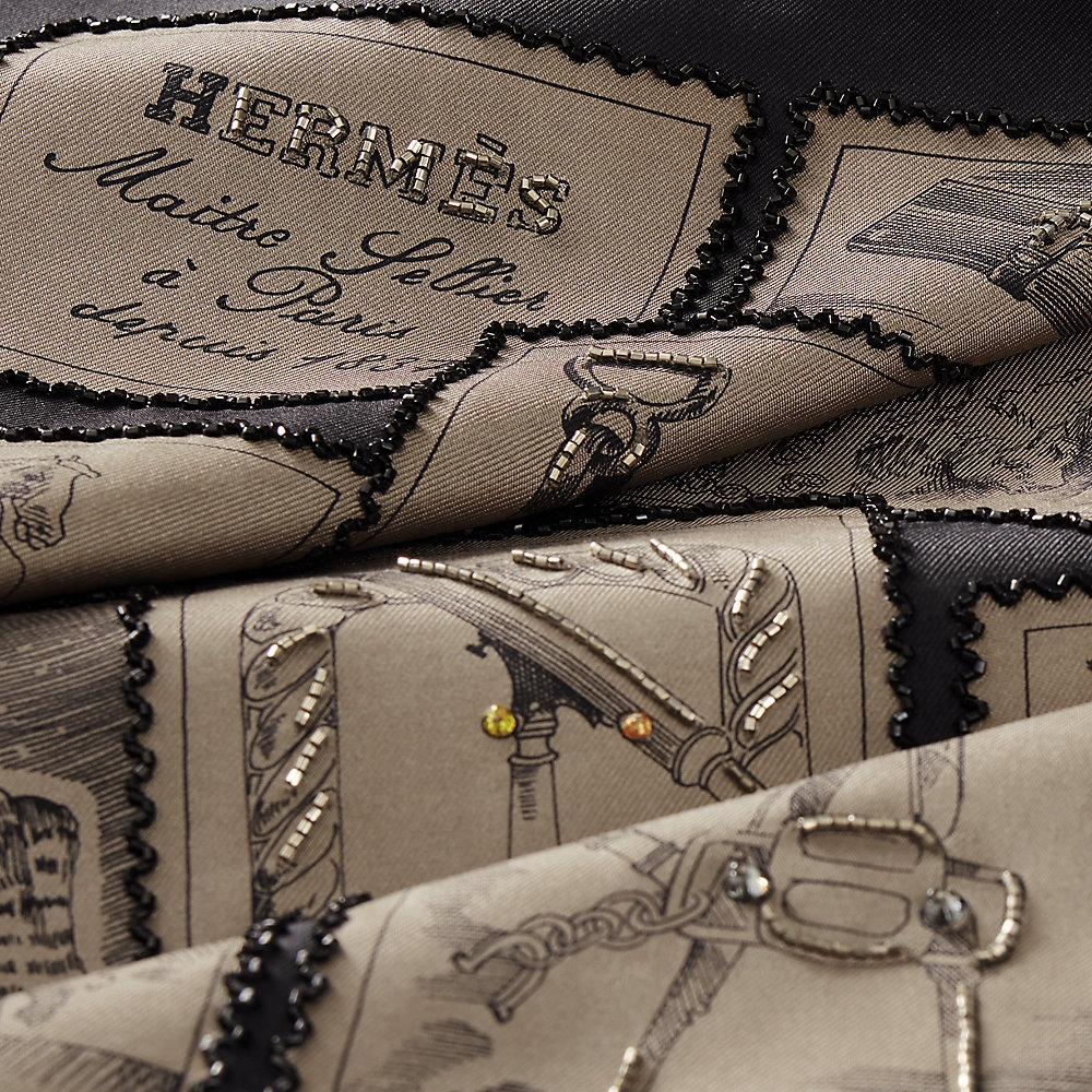 エルメス HERMES 布袋 Le Philateliste du Faubourg embroidered scarf 90 - Blue | Hermès